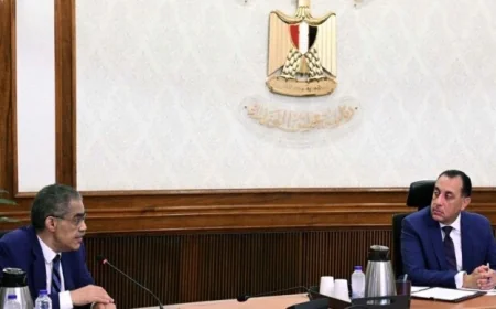 مدبولي ووزير الإعلام يناقشان تنفيذ تكليفات الرئيس السيسي حول الحوار الإعلامي