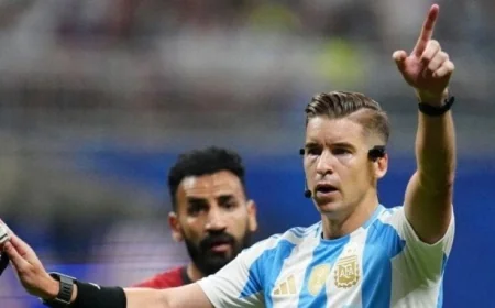 حكم مرتشي يتصدر الترند بعد مباراة مصر والأرجنتين