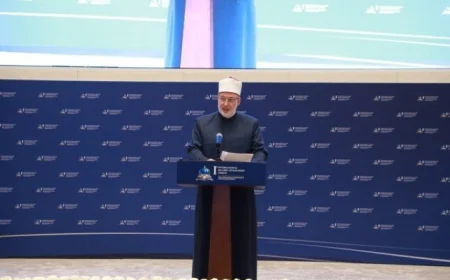 الضويني يبرز أهمية الإسلام في تعزيز السلام والتسامح خلال منتدى الحضارة الإسلامية بأوزبكستان