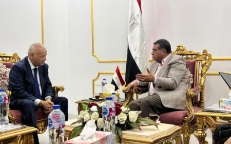محافظ قنا يستقبل النائب مصطفى بكري ورجل أعمال يتبرع بمستشفى متكامل لعلاج الأورام في أبوتشت بتكلفة 750 مليون جنيه