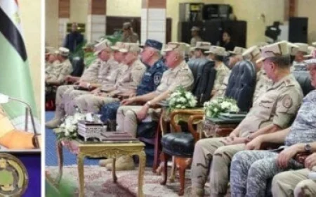 وزير الدفاع يشارك في المرحلة النهائية للرماية الصاروخية الليلية لقوات الدفاع الجوي
