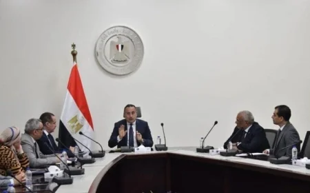 وزير التعليم العالي يدعو الجامعات لإطلاق قوافل ثقافية إلى المحافظات الحدودية