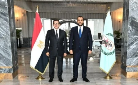 اجتماع رئيس المخابرات العامة مع وكيل وزارة الدفاع الليبية لتعزيز التعاون الأمني بين البلدين
