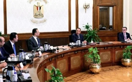 رئيس الوزراء يراقب سير تنفيذ التعداد العام للسكان والإسكان والمنشآت لعام 2027