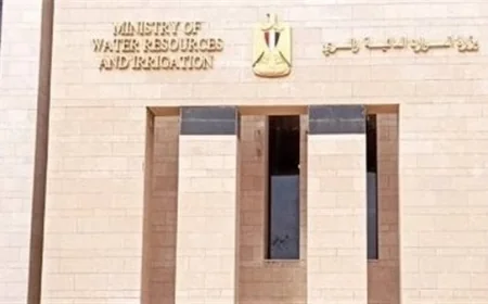 الري تتخذ خطوات قانونية ضد عائمة سياحية لصرفها مخلفات سائلة في نهر النيل