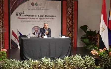 وزير الخارجية يقدم محاضرة حول السياسة الخارجية المصرية في جامعة الفلبين