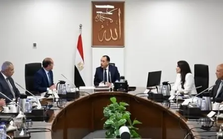 رئيس الوزراء يشرف على تشغيل وصيانة محطات معالجة الصرف الصحي لتعزيز البنية التحتية
