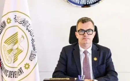 وزير التخطيط يدعو لاستكمال تسوية المديونيات وحل التشابكات المالية لضمان الاستقرار الاقتصادي