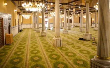 افتتاح مسجد الحسين اليوم مع لمحة حصرية عن كواليس فرش صحن الجامع بالسجاد المذهل صور