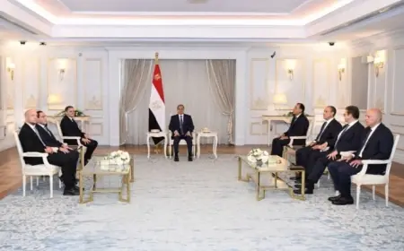 السيسي يرحب بالدبيبة ويشدد على أهمية وحدة واستقرار ليبيا في العلاقات المصرية الليبية