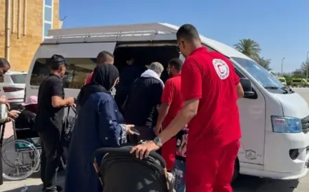 الهلال الأحمر يستقبل دفعة جديدة من الجرحى والمرضى الفلسطينيين رقم 68 مع صور توثق اللحظات المؤثرة