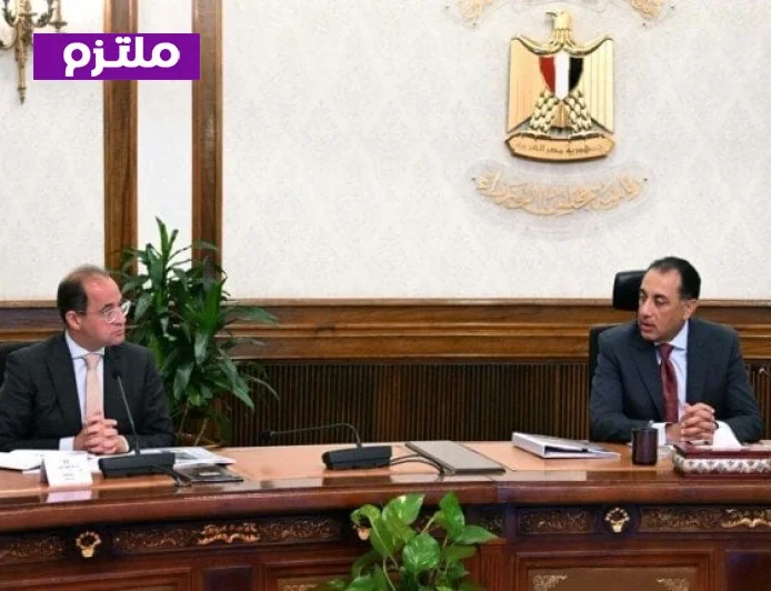 رئيس الوزراء يستعرض آخر تطورات تنفيذ مشروعات الطاقة الجديدة والمتجددة