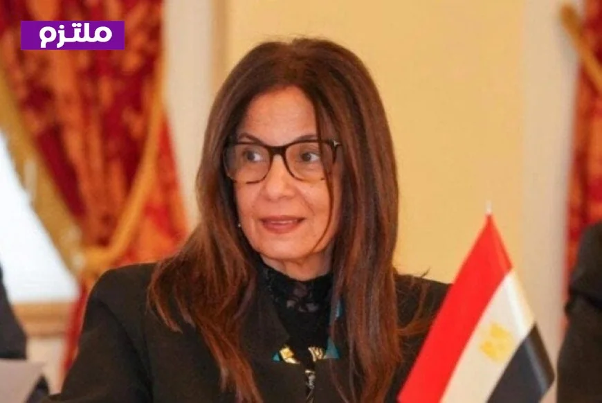 وزيرة الثقافة تقدم استقالتها رسميًا من منصبها تنفيذًا لأحكام القضاء