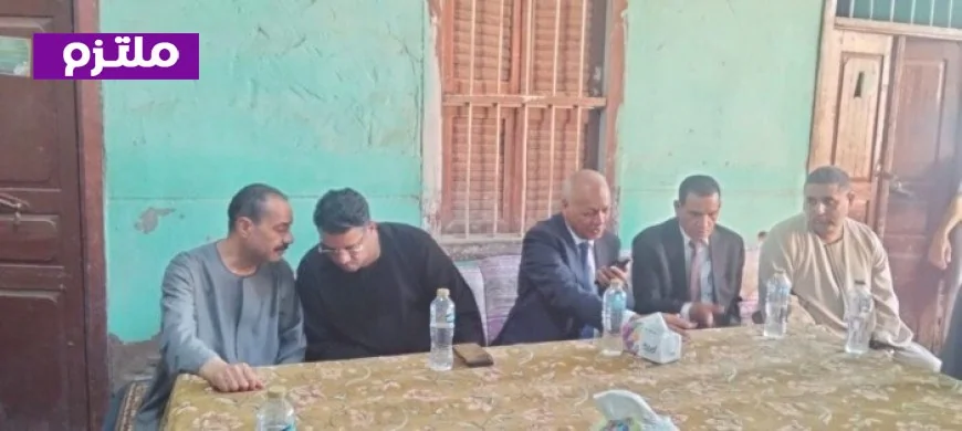 عزاء موحد في نجع عزوز بحضور مصطفى بكري يؤكد التلاحم المجتمعي ويبعث رسائل قوية للتهدئة