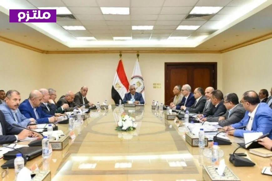 وزير الإنتاج الحربي يؤكد أهمية العنصر البشري كدعامة رئيسية للتنمية المستدامة