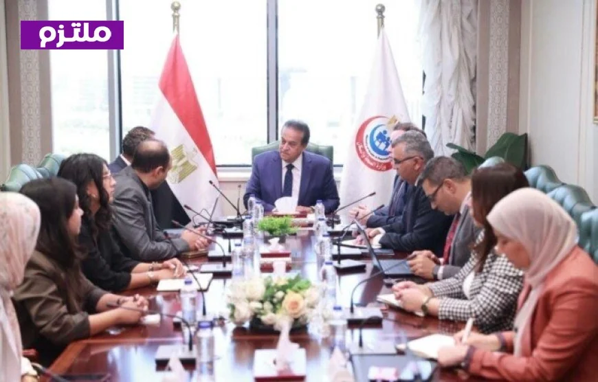 وزير الصحة يستعرض فرص التعاون مع شركة راي للاستشارات الهندسية والمستشفيات الذكية