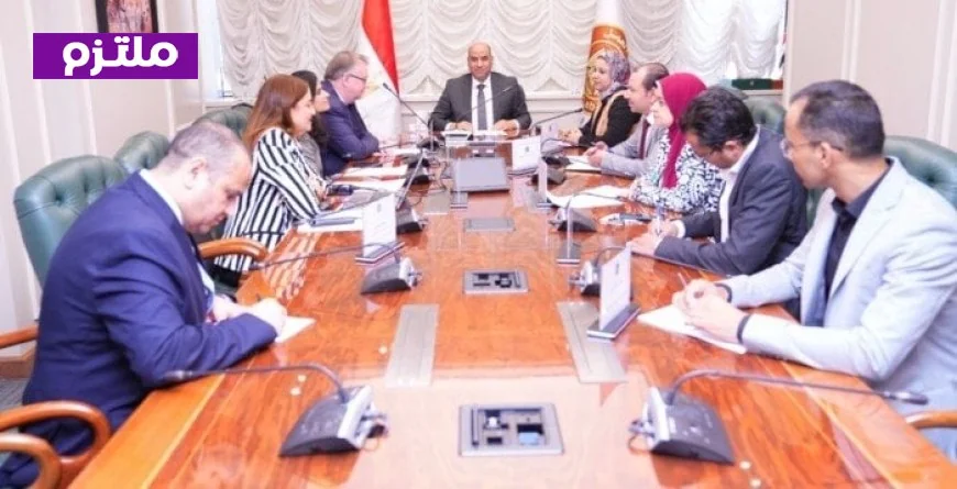 مصر تعزز التعاون مع وفد العمل الدولية لوضع مشروع قانون ينظم العمالة المنزلية