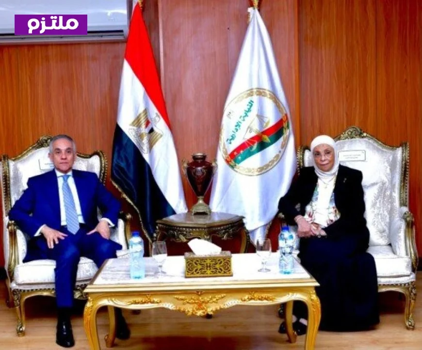وزير العدل يقدم التهاني لرئيسة هيئة النيابة الإدارية بمناسبة توليها منصبها الجديد