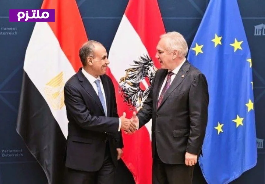 وزير الخارجية يؤكد من فيينا أهمية تأسيس مجموعة صداقة برلمانية بين مصر والنمسا