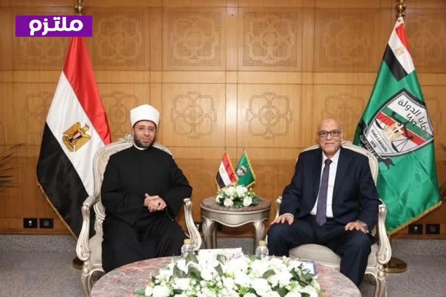 وزير الأوقاف يقدم التهاني لرئيس هيئة قضايا الدولة الجديد في أول لقاء رسمي له
