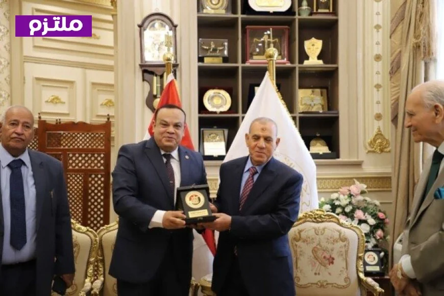 رئيس الوطنية للانتخابات يقدم التهاني لرئيس محكمة النقض بمناسبة بداية مهامه الجديدة