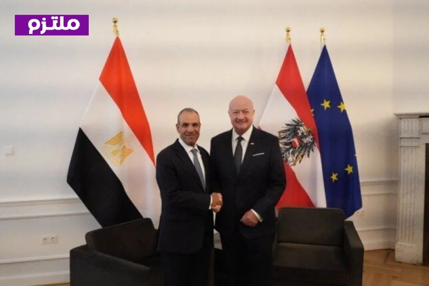 وزير الخارجية يسلم رسالة الرئيس السيسي للمستشار النمساوي ويستعرض سبل تعزيز العلاقات الثنائية بين مصر والنمسا