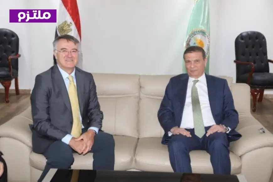 وزير الزراعة يبحث سبل تطوير نظم الزراعة الذكية مع معهد سيام باري الإيطالي