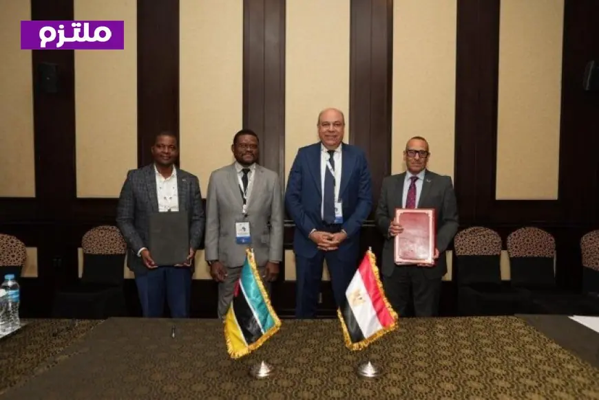 الحفني يوقع مذكرة تفاهم مع موزمبيق لدعم التعاون الفني في الطيران المدني صور