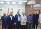 الصحفيون يستقبلون وفد النقابة العامة للعاملين في الصحافة والإعلام لمناقشة استراتيجيات مواجهة الكيانات الوهمية