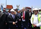 وزير النقل يتفقد مشاريع ميناء دمياط ويحتفي بأبطال حادث سفينة التغويز