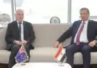 وزير الزراعة يناقش مع السفير الأسترالي تعزيز التعاون في تكنولوجيا إدارة الموارد المائية والزراعة الذكية
