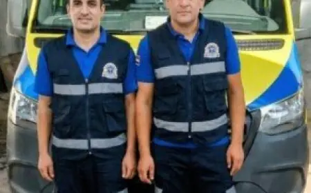 مسعفان ينقذان طفلا من الموت اختناقا في اللحظات الأخيرة بشكل مثير وصادم