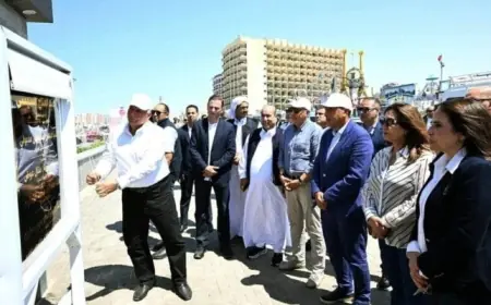 رئيس الوزراء ي inaugurates تطوير كورنيش 30 يونيو ويتفقد معرض كنوز مصر في مطروح مع صور ساحرة