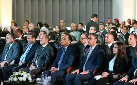 رئيس الوزراء يشارك في احتفالية صندوق تحيا مصر بمناسبة الذكرى الثانية عشرة لتأسيسه