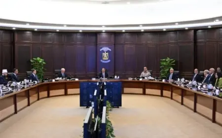 مدبولي يؤكد على ضرورة تحديد المسؤولين وتقديم الدعم الفوري لأسر ضحايا ومصابي حادث الإسماعيلية