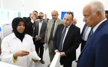 تجهيزات حديثة في معامل طب الفم والأسنان بجامعة العلمين خلال زيارة وزير التعليم العالي