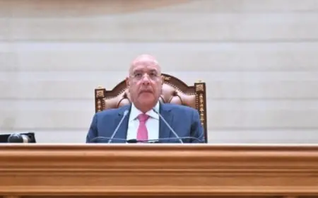 رئيس مجلس النواب يحتفل بذكرى المولد النبوي الشريف ويهنئ الرئيس السيسي