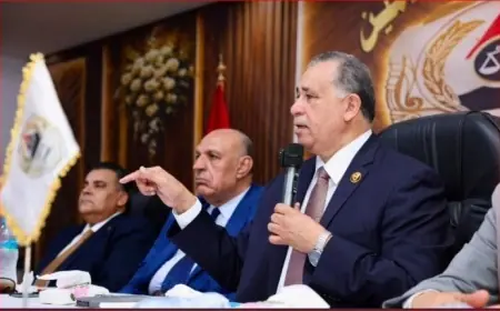 نقيب المحامين يرأس جلسة حلف اليمين للمحامين الجدد ويكشف عن حملات ممنهجة من المستفيدين