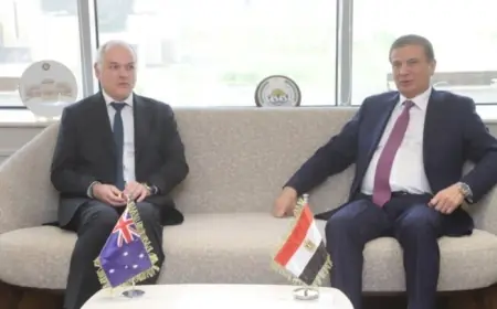 وزير الزراعة يناقش مع السفير الأسترالي تعزيز التعاون في تكنولوجيا إدارة الموارد المائية والزراعة الذكية