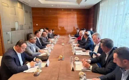 وزير الكهرباء يناقش مع روساتوم الروسية استراتيجيات تنفيذ مشروع تحلية مياه البحر في الضبعة