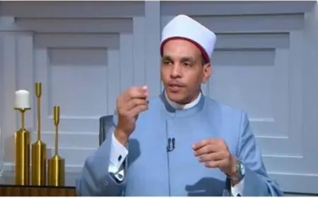 أمين الفتوى يشرح شروط تبني طفل بدلاً من الكفالة