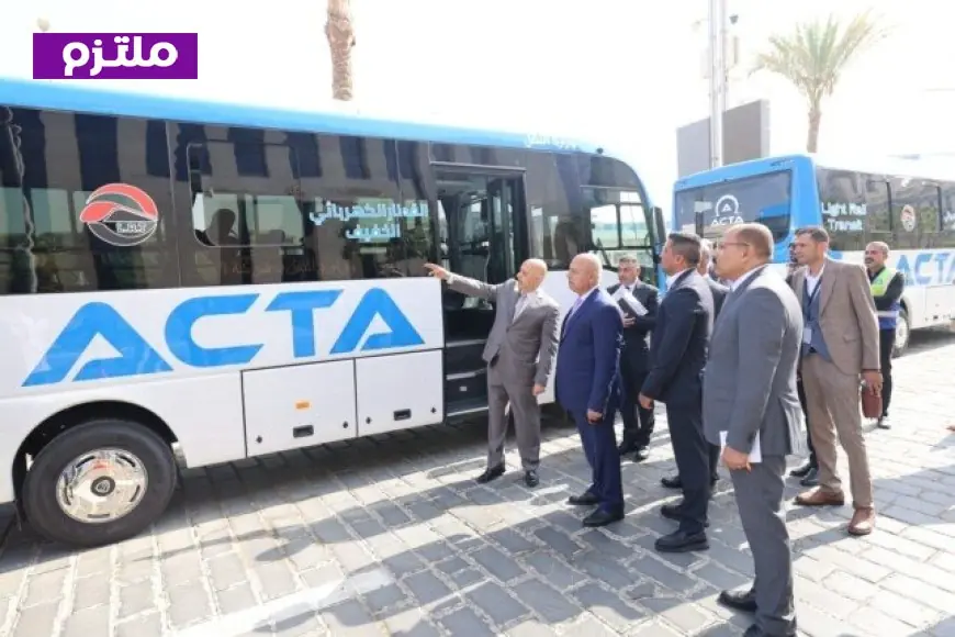 وزير النقل يطلق ميني باصات جديدة لربط حدائق وزهرة العاصمة بمحطة القطار الكهربائي الخفيف فيديو