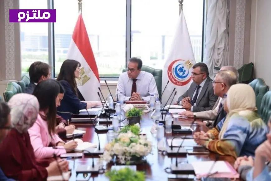 وزير الصحة يناقش مع وفد إيطالي خطط إنشاء مستشفى هليوبوليس الجديد