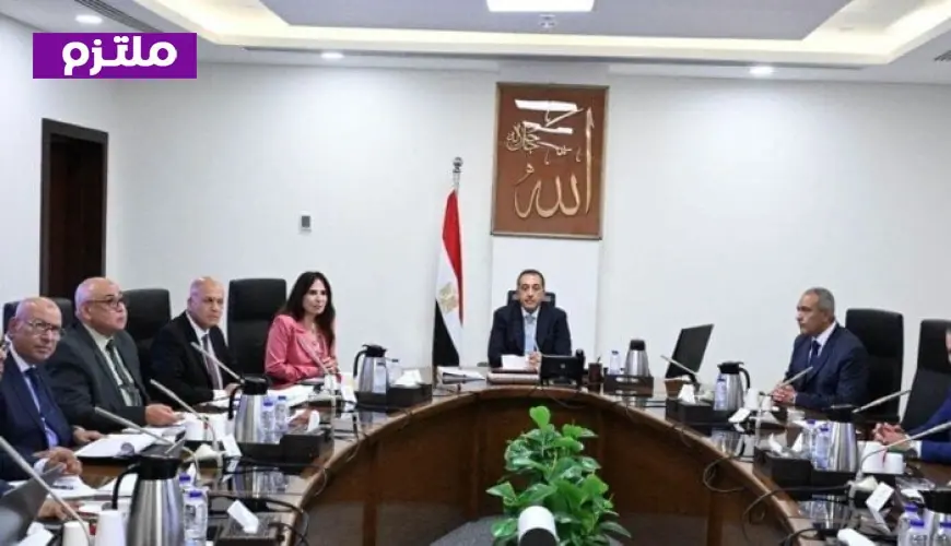 رئيس الوزراء يواصل متابعة تنفيذ مشروعات مياه الشرب والصرف الصحي في البلاد