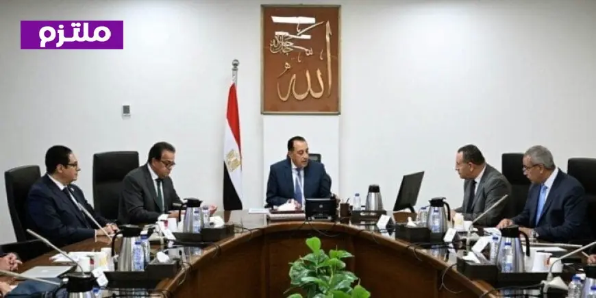 رئيس الوزراء يطلع على آخر تطورات مشروع مستشفى 500500 في الشيخ زايد