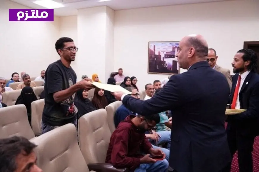 وزير العمل يعلن توقيع بروتوكول تدريب 325 شابًا ويفتتح تسليم عقود جديدة لذوي الهمم