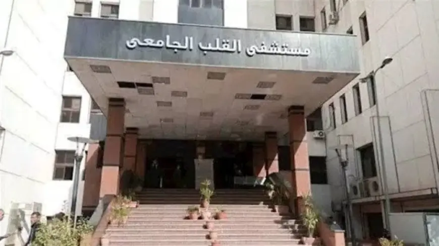 تفاصيل جديدة حول واقعة الشبشب بين طبيبة وطبيب مستشفى أسيوط الجامعي والجامعة تصدر بلاغًا رسميًا