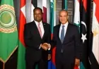 وزير الخارجية يناقش مع نظيره الصومالي تعزيز العلاقات الاستراتيجية وتطورات الأوضاع في الصومال