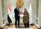 عبد اللطيف يكرم مديري مدارس القليوبية بعد حوار المحافظ تأكيدا على نزاهة معلمي مصر