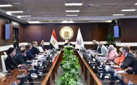 الصحة تعلن دراسة توفير العلاج لمستفيدين غير مشمولين بالتأمين الصحي في مستشفى العاصمة الجديدة